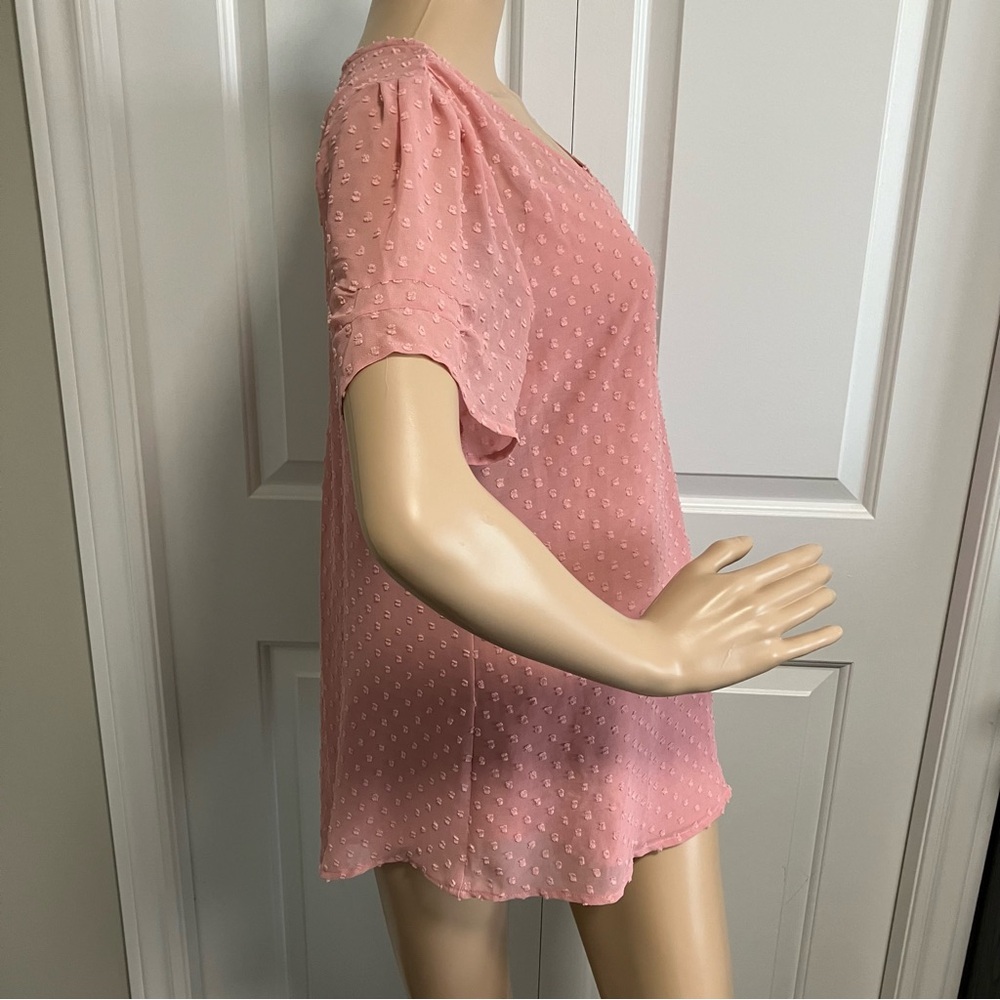 NWT | Ricki's | Pink textured blouse with integrated camisole - Picture 3 of 8